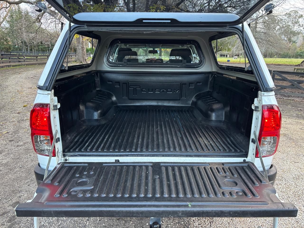 2017 Toyota Hilux