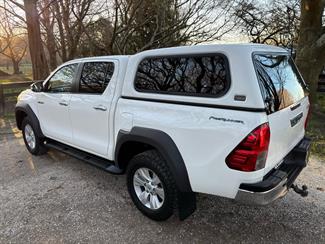 2017 Toyota Hilux - Thumbnail