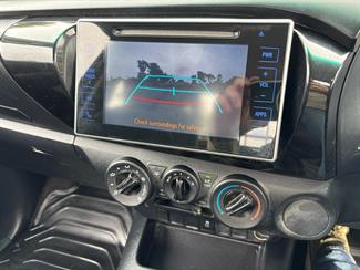 2017 Toyota Hilux - Thumbnail