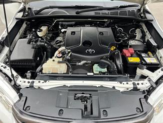 2017 Toyota Hilux - Thumbnail