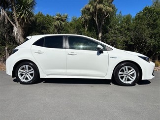 2019 Toyota Corolla - Thumbnail