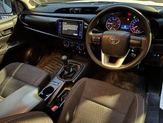 2016 Toyota Hilux - Thumbnail