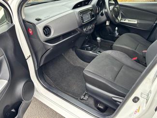 2015 Toyota Yaris - Thumbnail