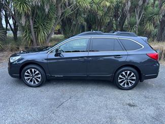 2015 Subaru Outback - Thumbnail