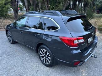 2015 Subaru Outback - Thumbnail