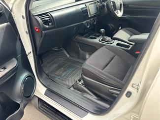 2018 Toyota Hilux - Thumbnail