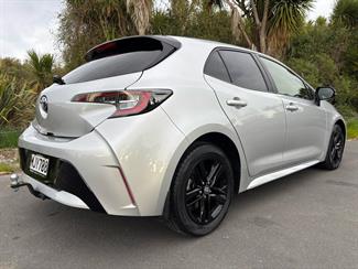 2019 Toyota Corolla - Thumbnail
