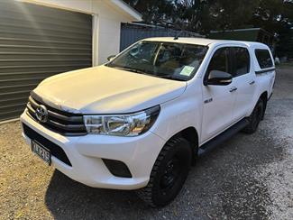 2017 Toyota Hilux - Thumbnail