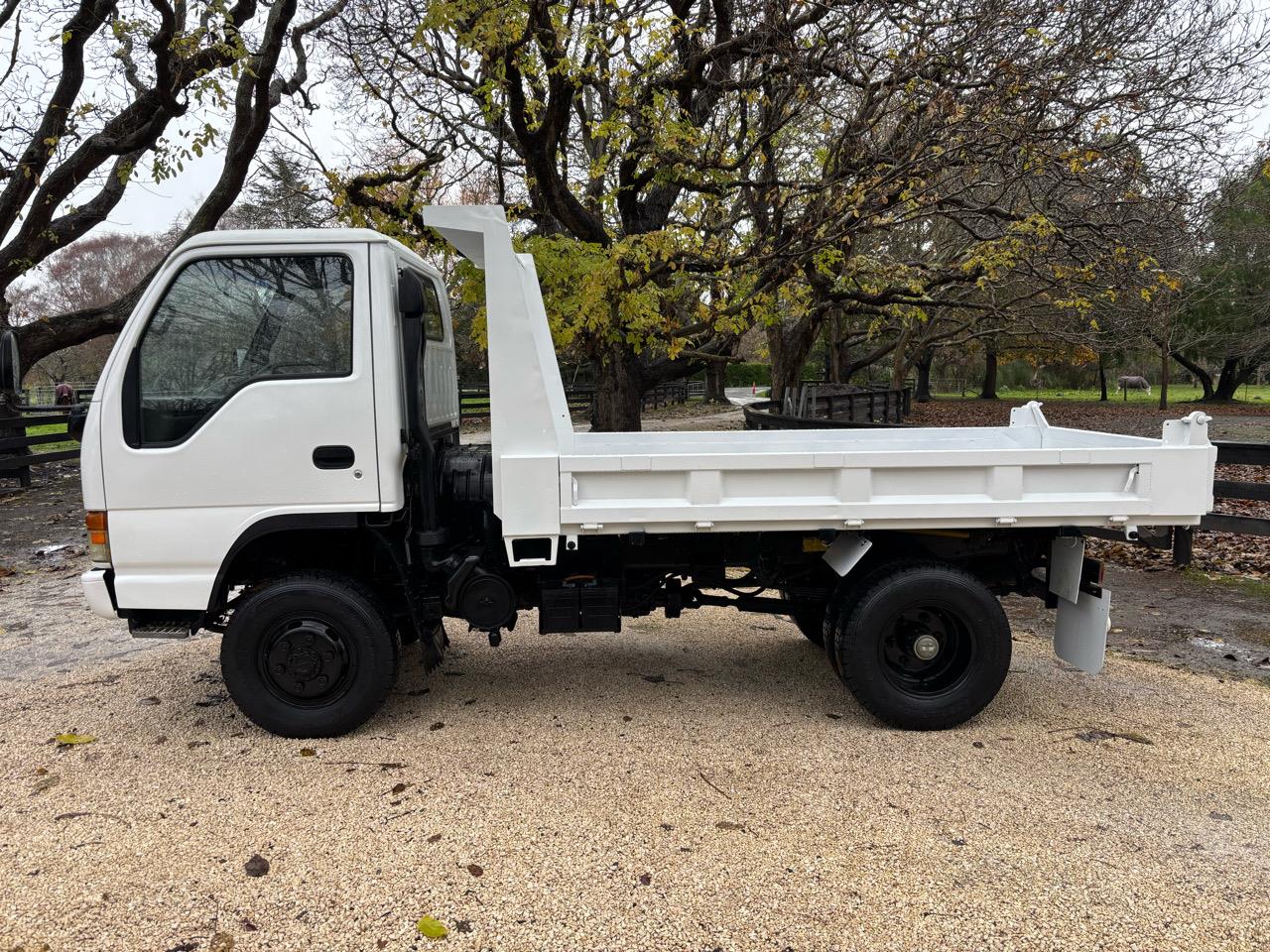 1996 Nissan Atlas