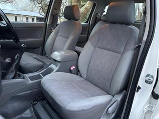 2009 Toyota Hilux - Thumbnail