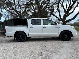 2009 Toyota Hilux - Thumbnail