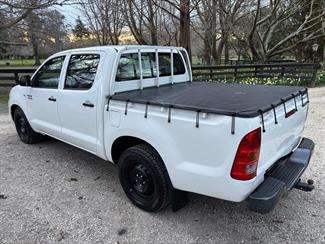2009 Toyota Hilux - Thumbnail
