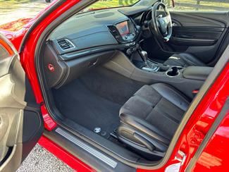2014 Holden Commodore - Thumbnail