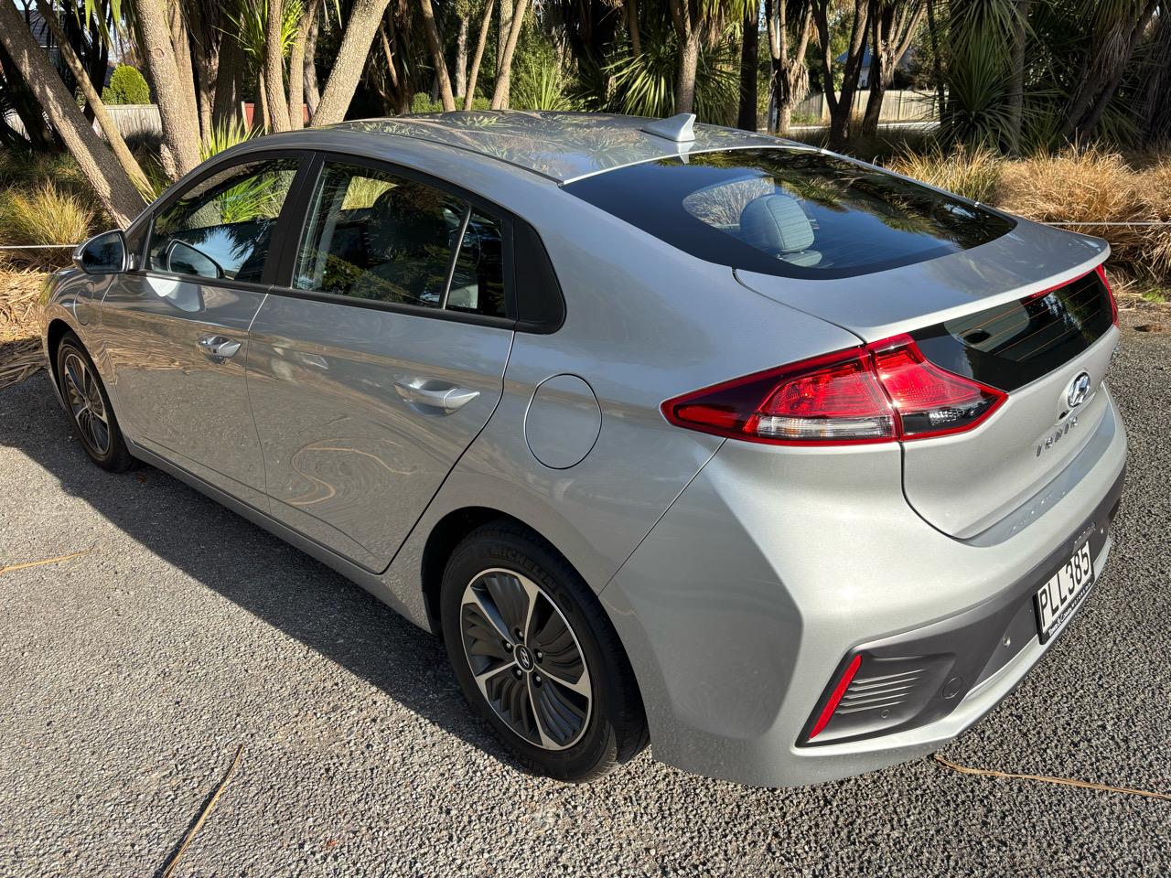 2022 Hyundai Ioniq