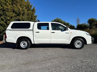 2014 Toyota Hilux - Thumbnail
