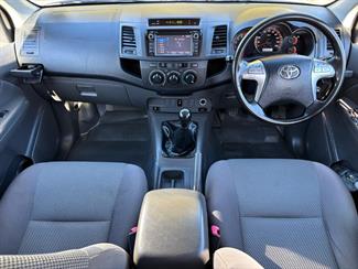 2014 Toyota Hilux - Thumbnail