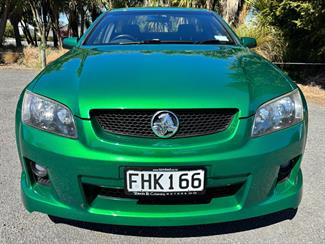 2010 Holden Commodore - Thumbnail
