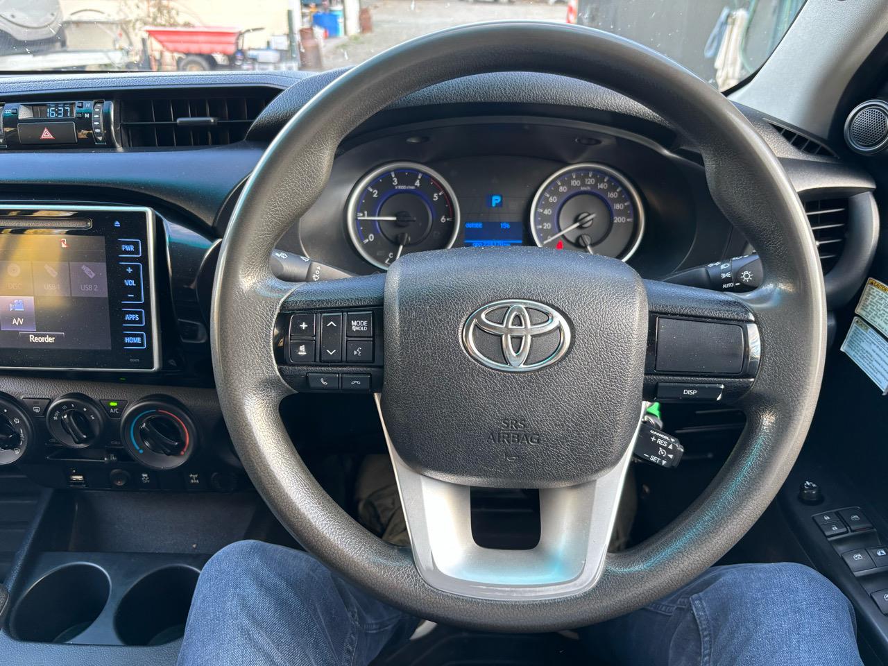 2017 Toyota Hilux