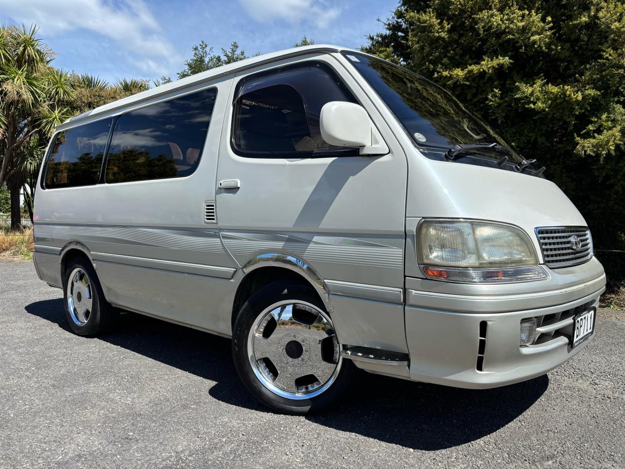 1998 Toyota Hiace