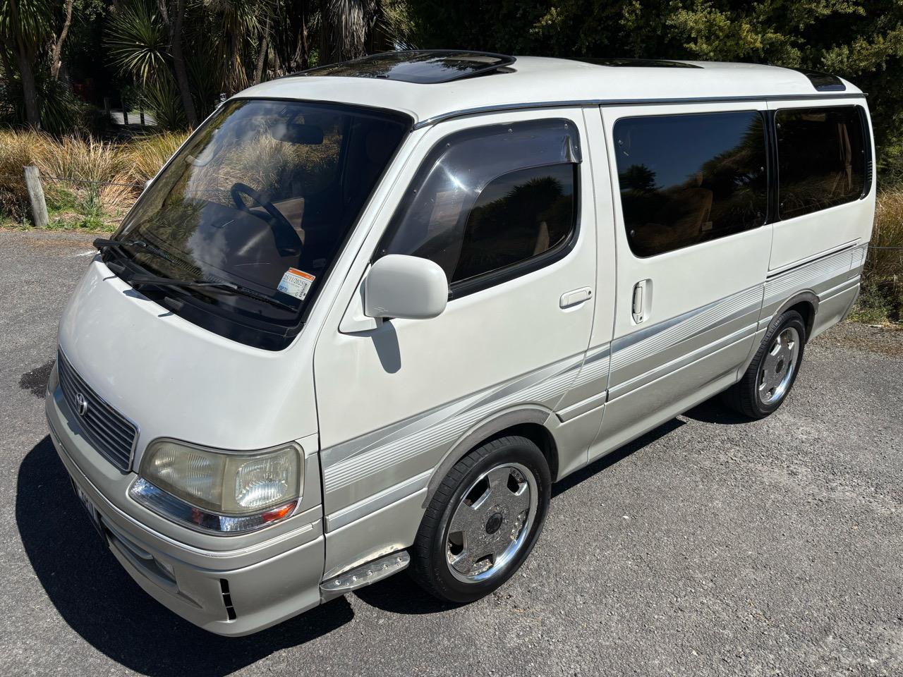 1998 Toyota Hiace