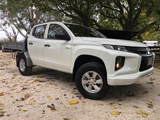 2020 Mitsubishi Triton - Thumbnail