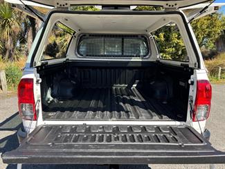 2022 Toyota Hilux - Thumbnail