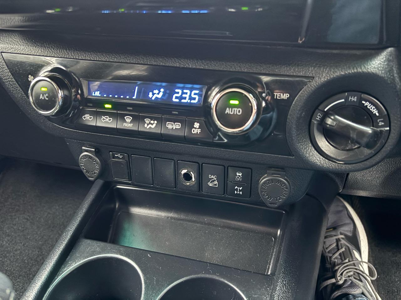 2021 Toyota Hilux