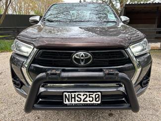 2021 Toyota Hilux - Thumbnail