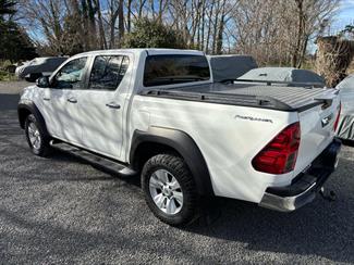 2017 Toyota Hilux - Thumbnail