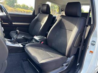 2012 Suzuki Grand Vitara - Thumbnail
