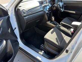 2020 Suzuki Vitara - Thumbnail