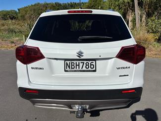 2020 Suzuki Vitara - Thumbnail
