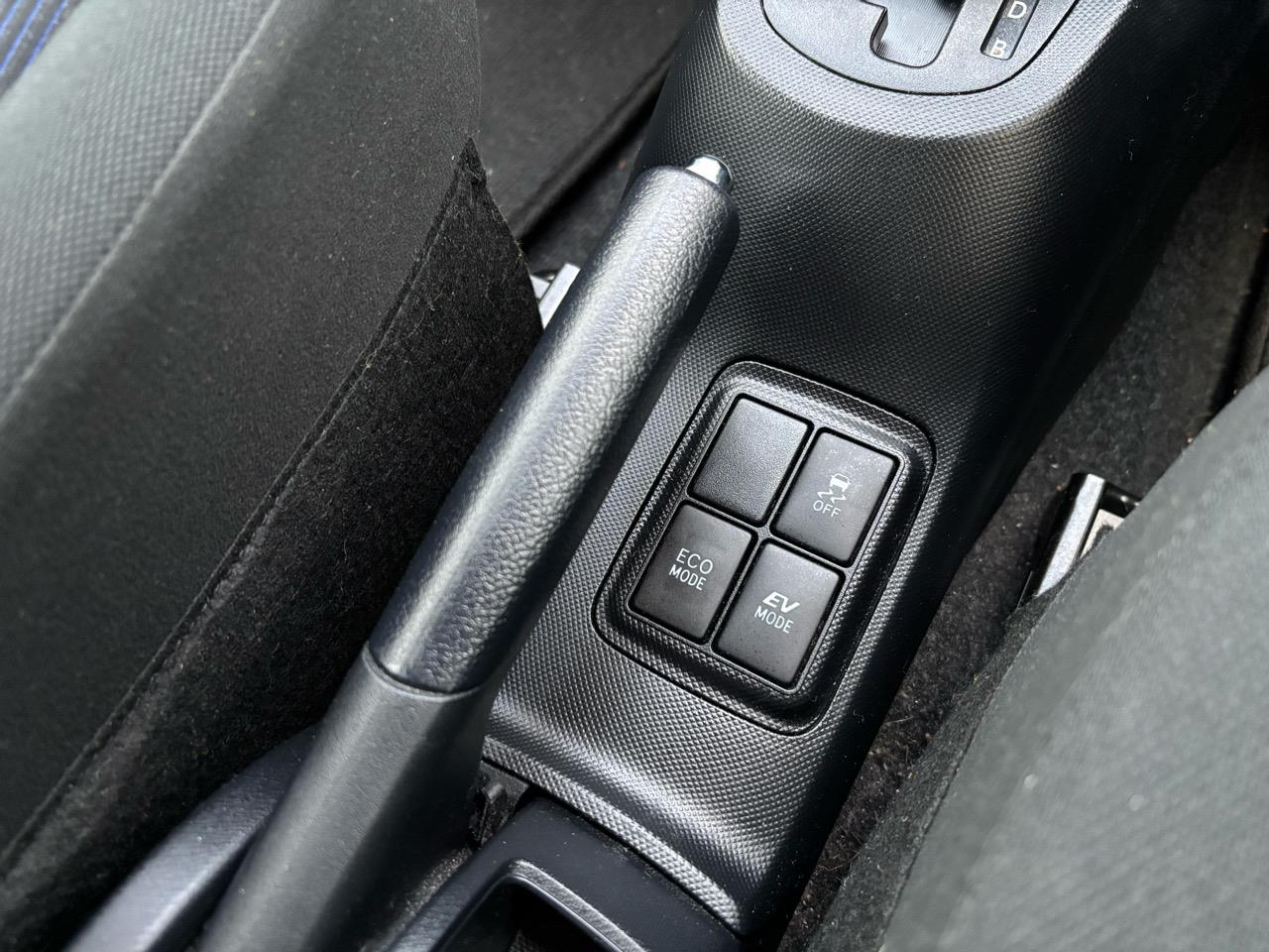 2015 Toyota Prius C