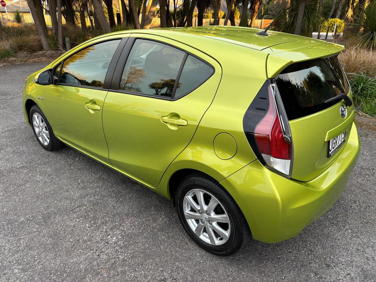 2015 Toyota Prius C
