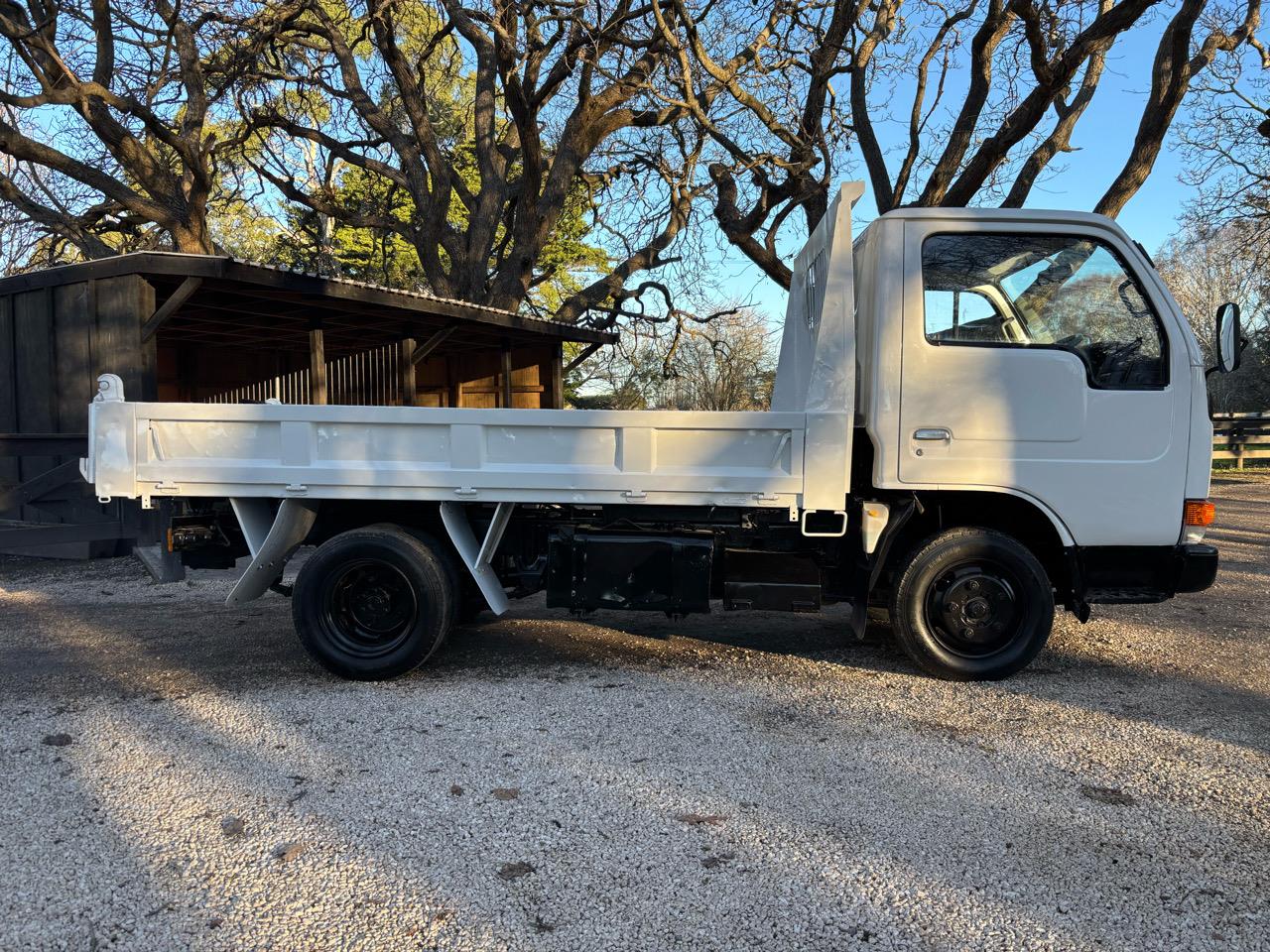 1992 Nissan Atlas