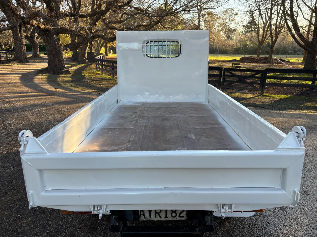 1992 Nissan Atlas