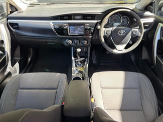 2017 Toyota Corolla - Thumbnail