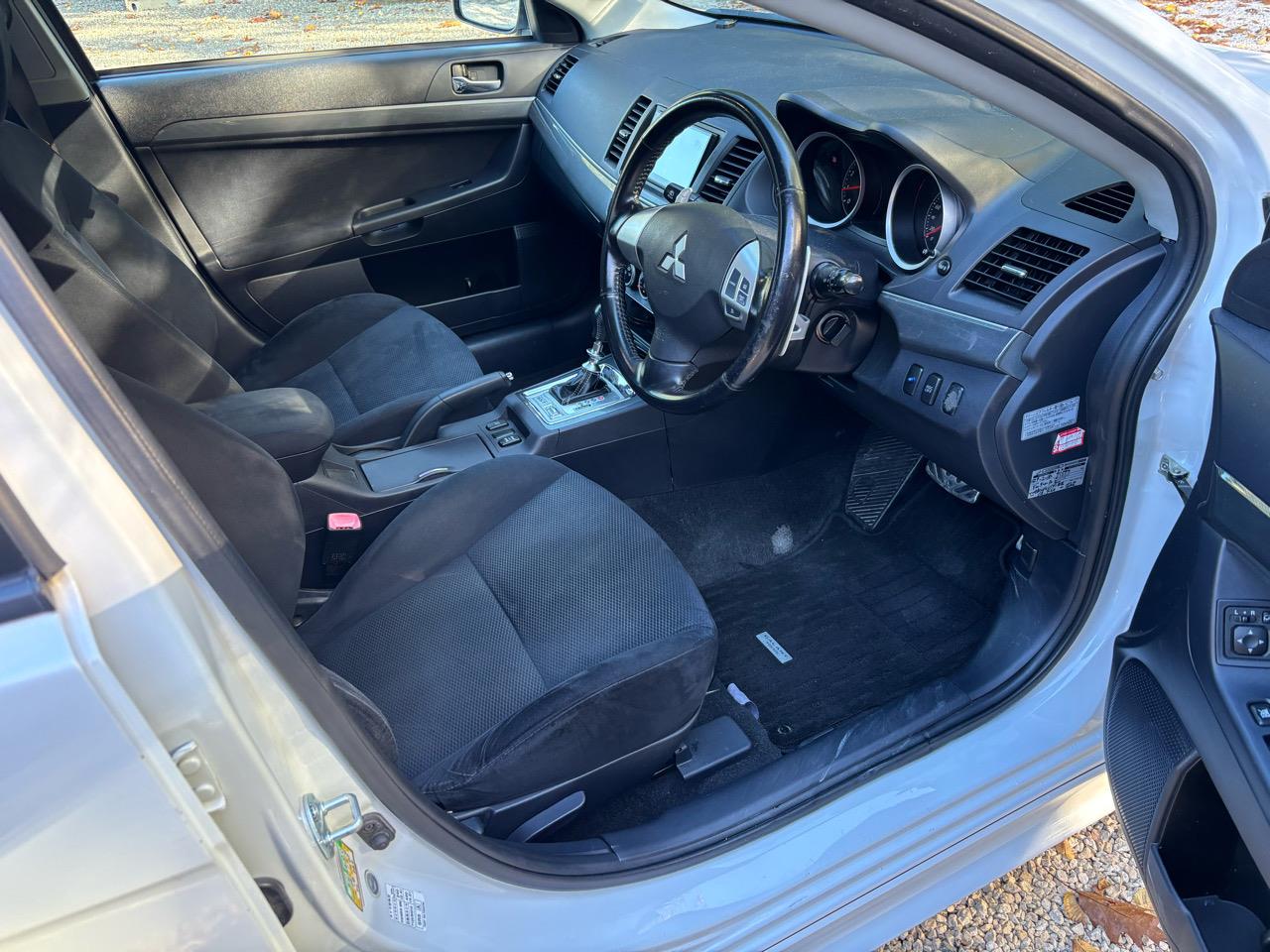 2009 Mitsubishi Galant