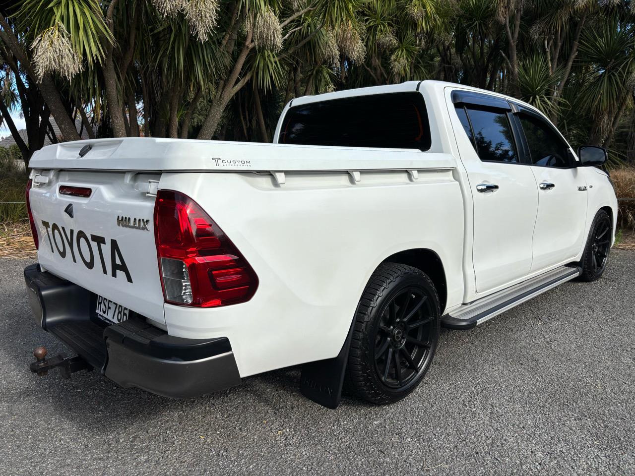 2016 Toyota Hilux
