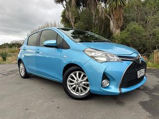 2016 Toyota Yaris - Thumbnail