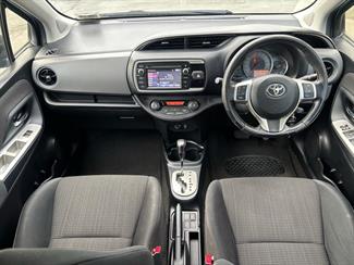 2016 Toyota Yaris - Thumbnail