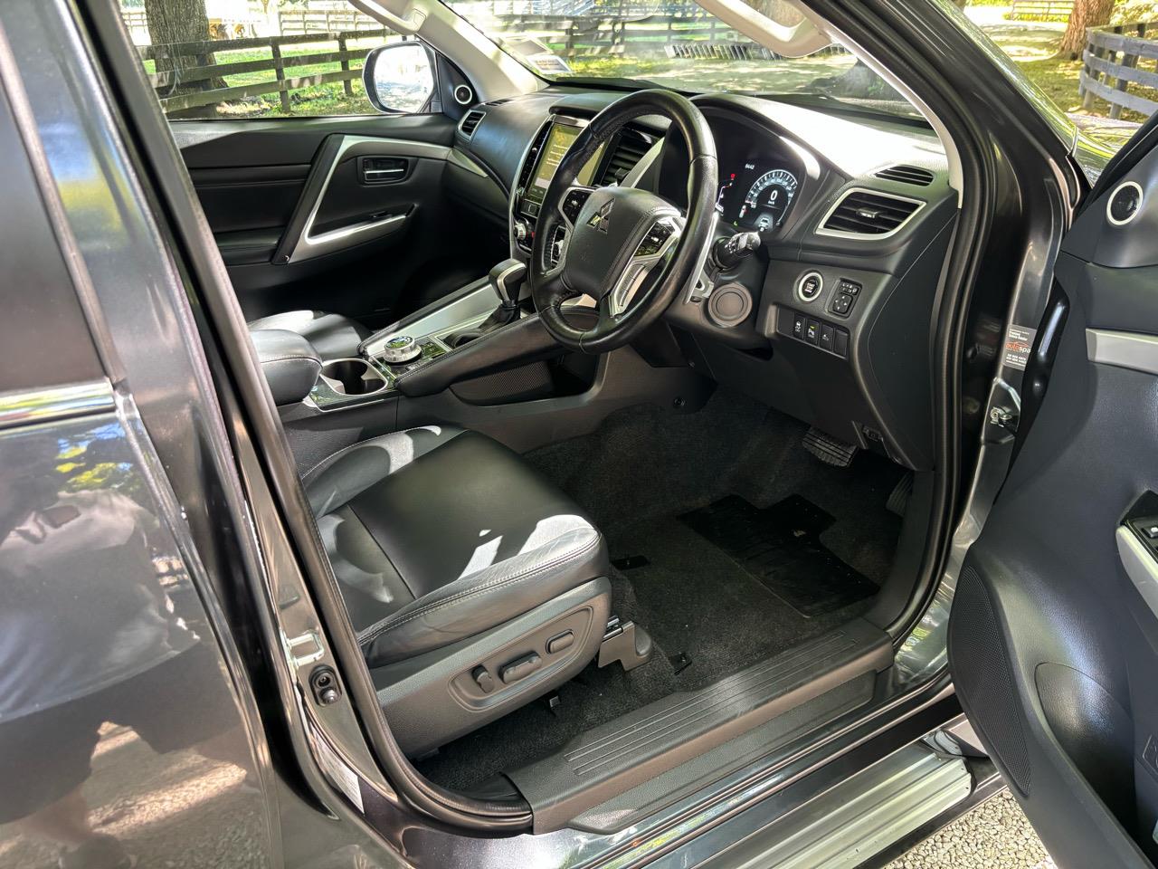 2022 Mitsubishi Pajero Sport