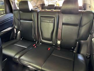 2022 Mitsubishi Pajero Sport - Thumbnail