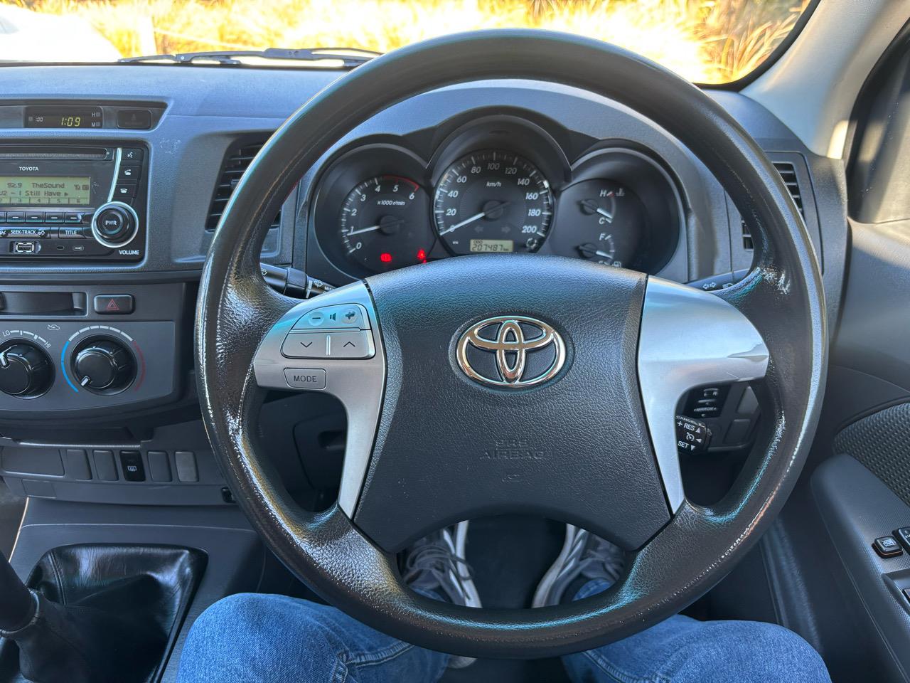 2013 Toyota Hilux