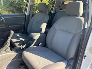 2013 Toyota Hilux - Thumbnail