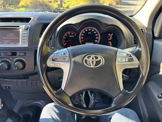 2014 Toyota Hilux - Thumbnail