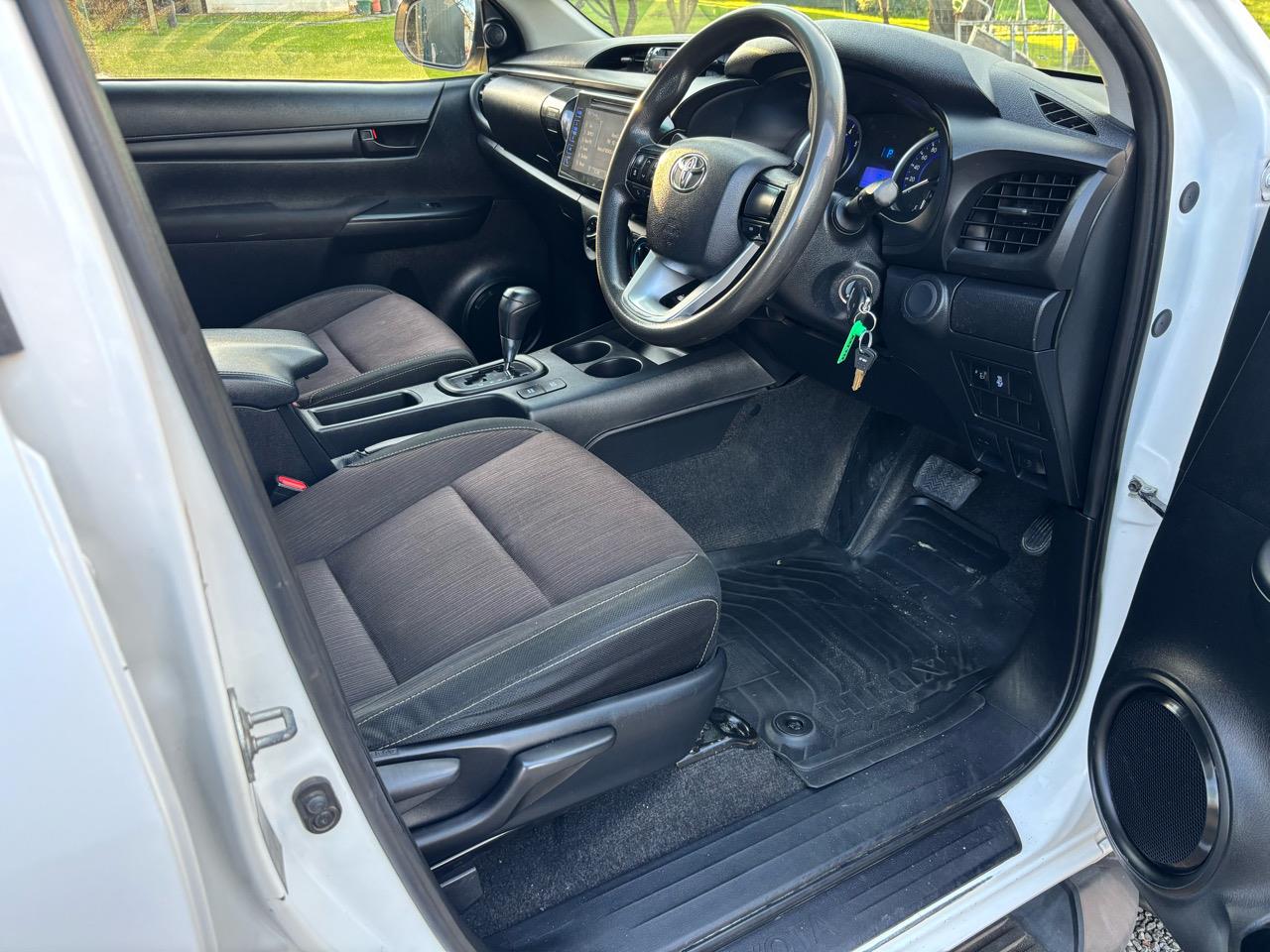 2017 Toyota Hilux