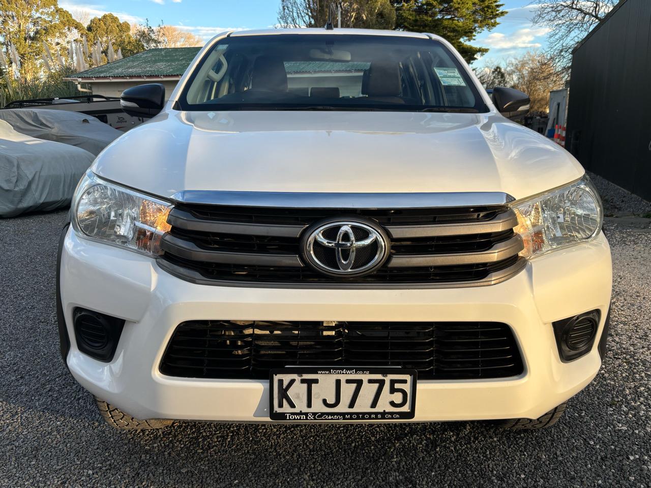 2017 Toyota Hilux