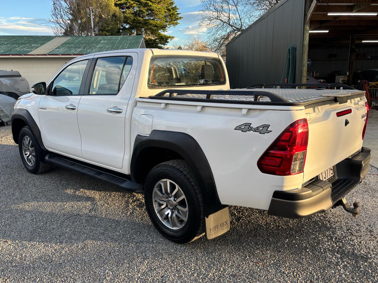 2017 Toyota Hilux