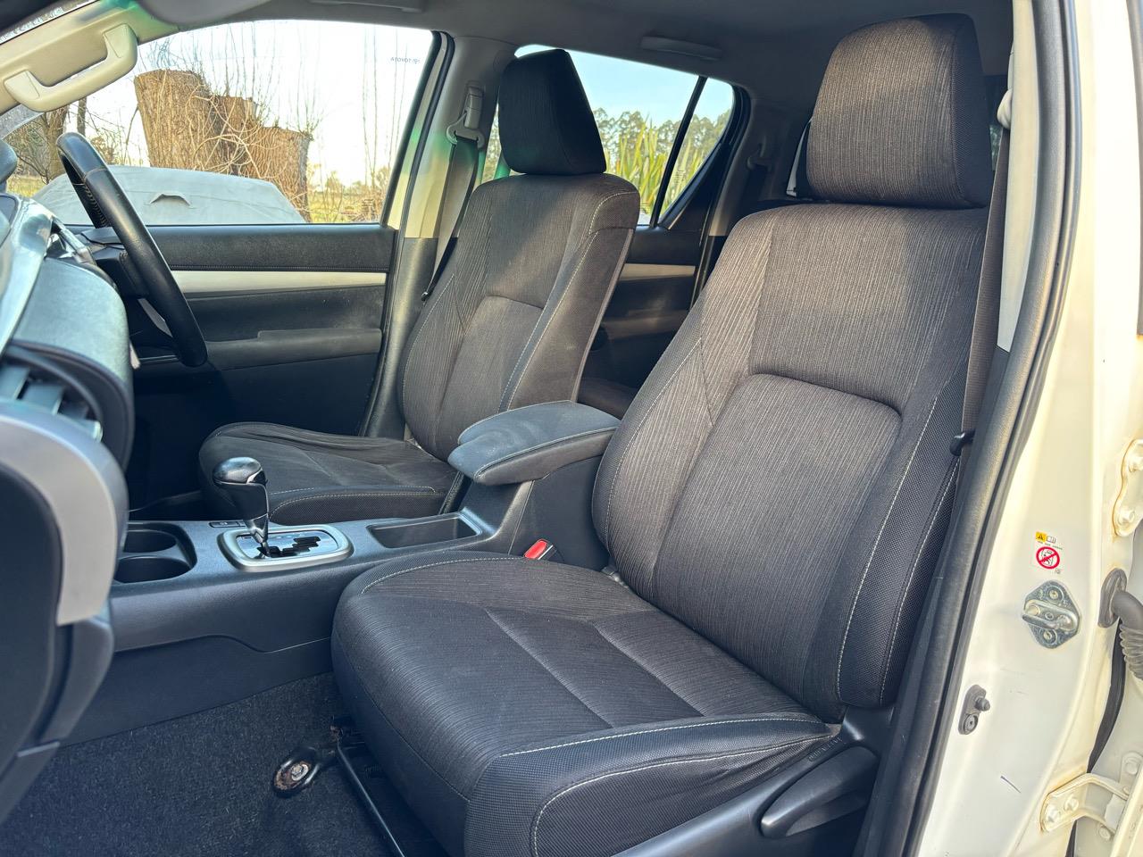 2017 Toyota Hilux